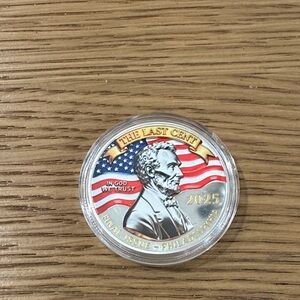 Commemorative The Last Cent Coin with American Flag Design